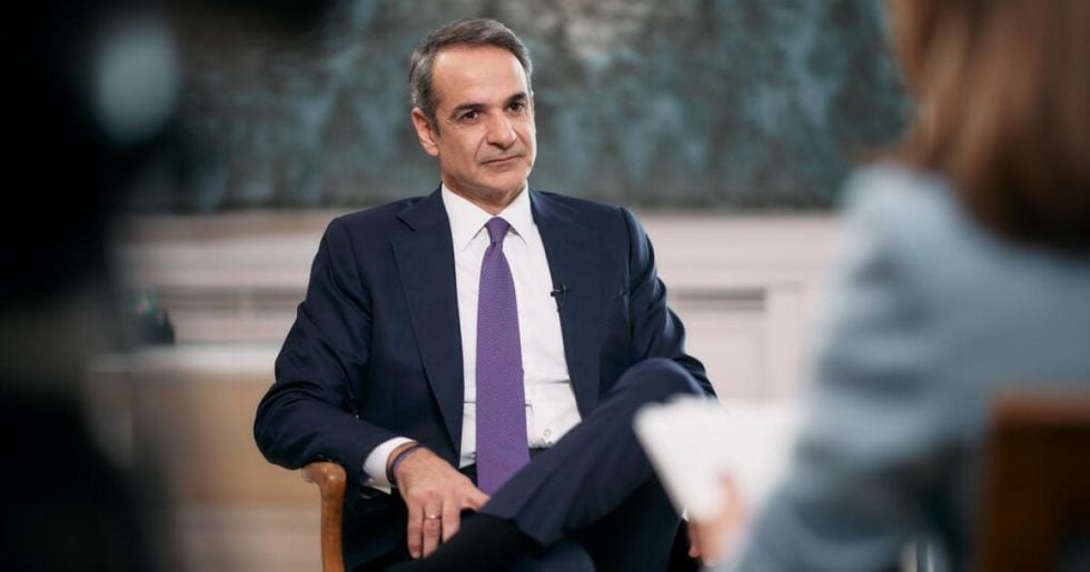 «Πολεμικές» ενισχύσεις στη Ν.Δ.